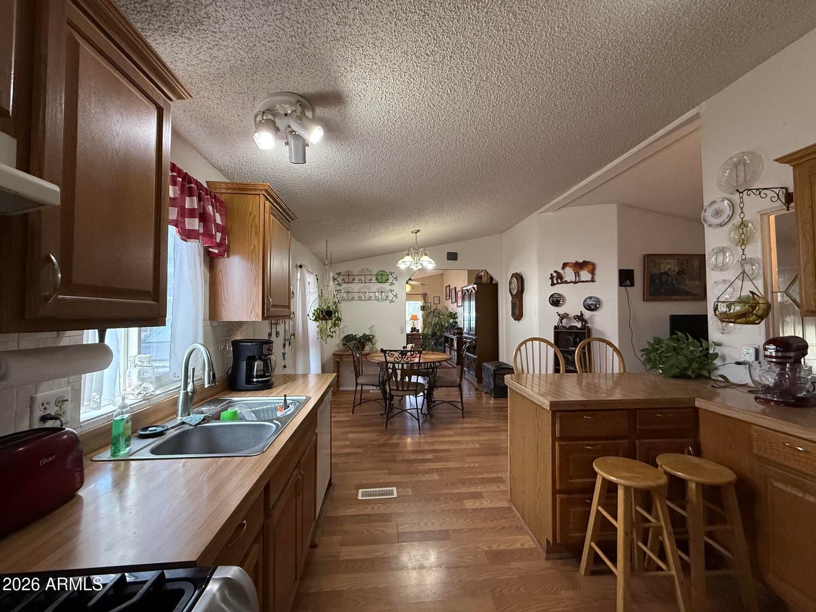 3827 S Ironwood Circle, Sierra Vista, AZ 85650 — photo 13 of 49