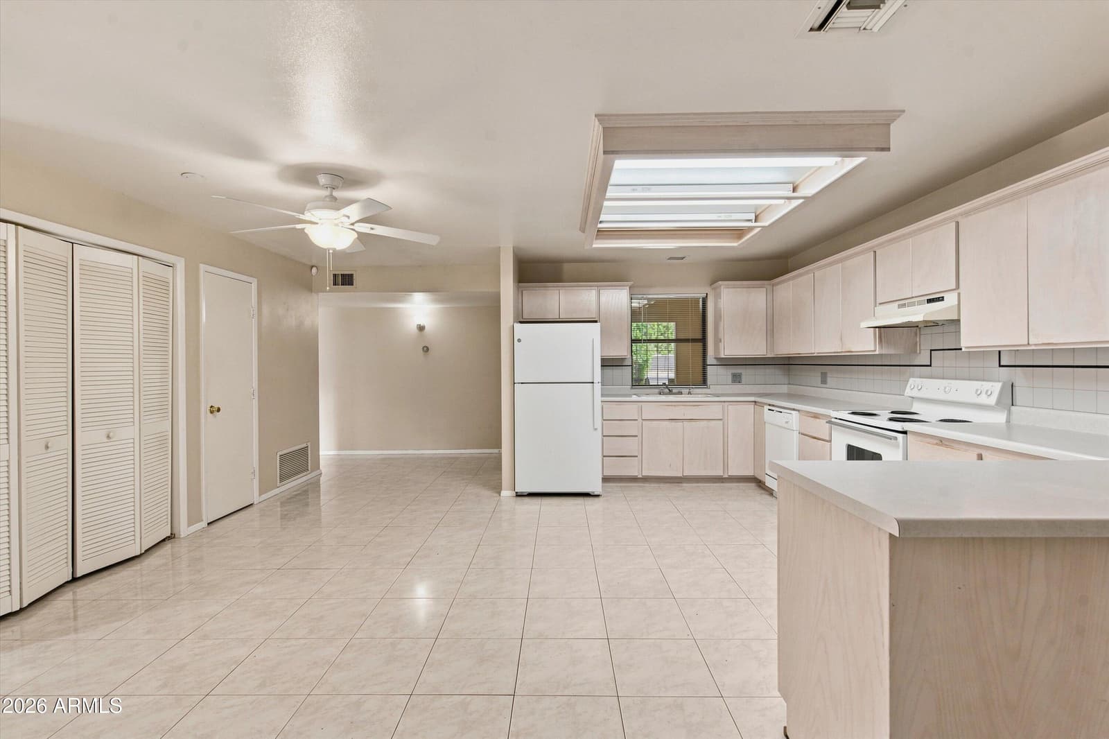 4518 N 36th Place, Phoenix, AZ 85018 — photo 14 of 21