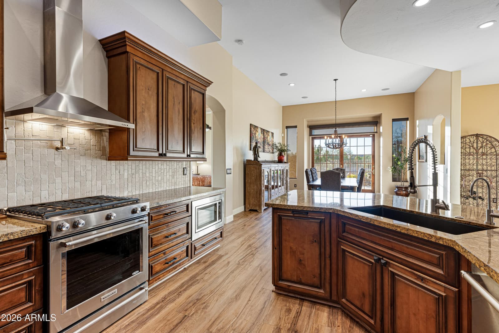 22822 N 52nd Street, Phoenix, AZ 85054 — photo 13 of 62