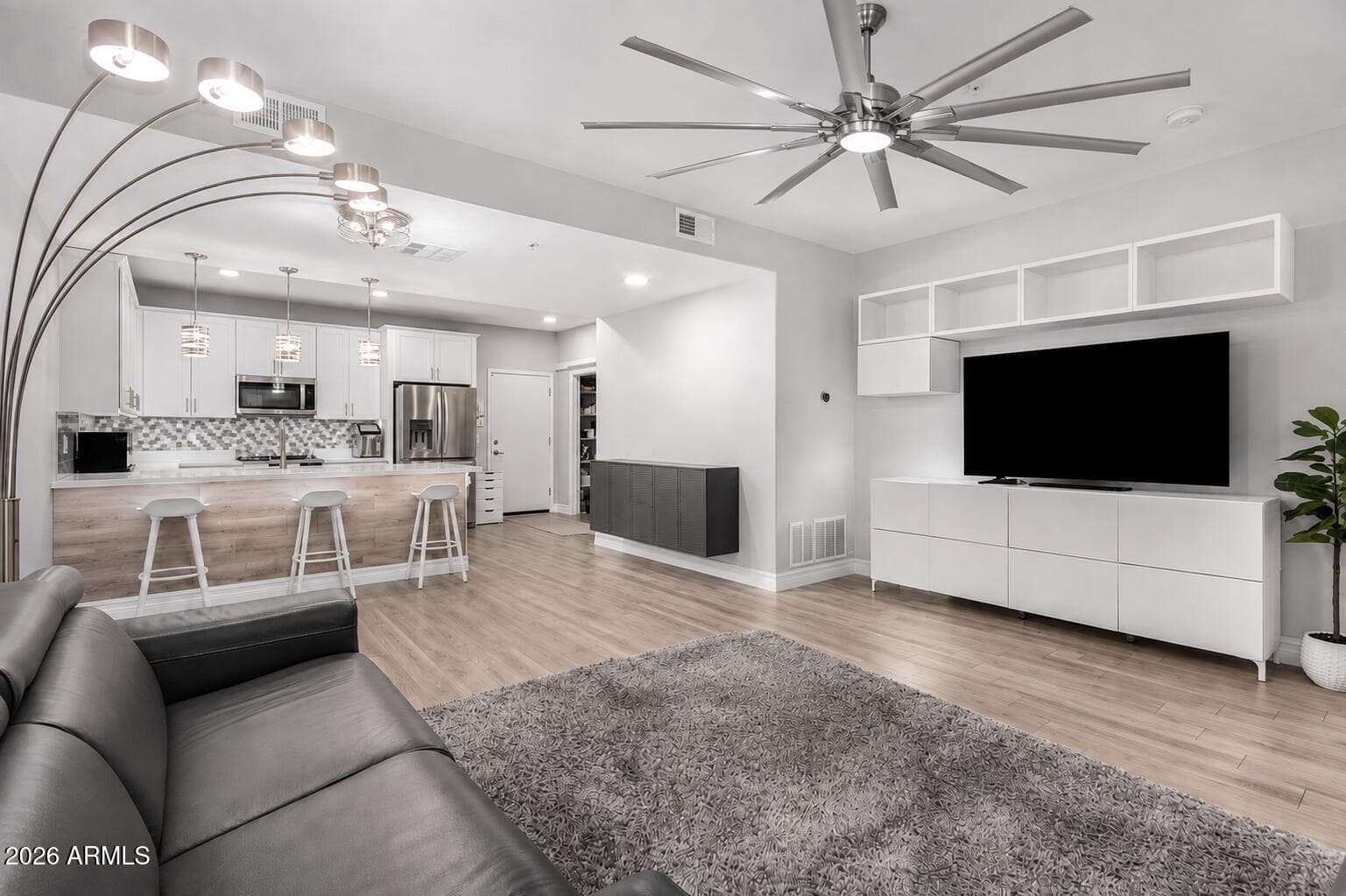 2821 S Skyline Drive 121, Mesa, AZ 85212 — photo 1 of 24