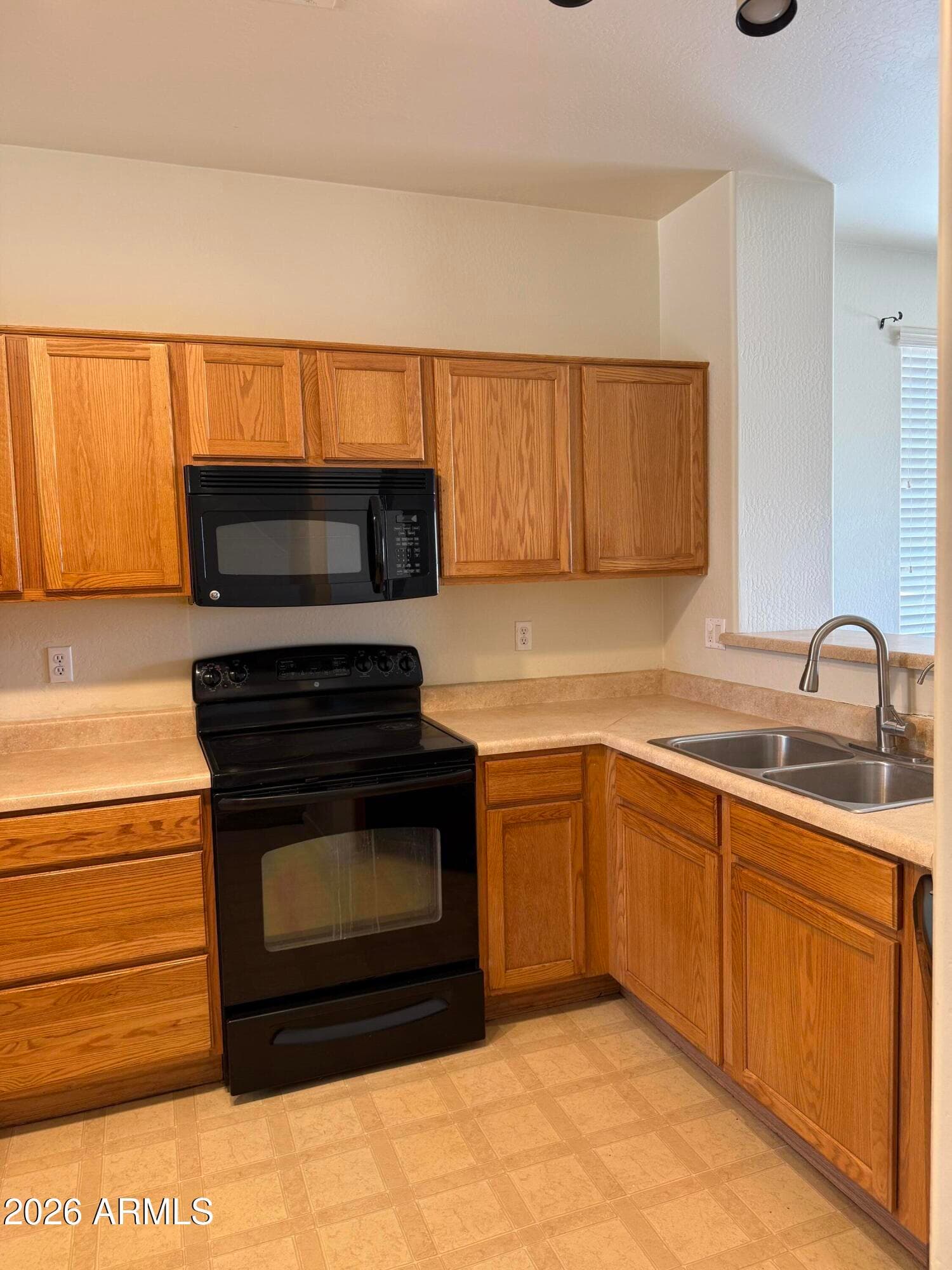 44064 W Palo Cedro Road, Maricopa, AZ 85138 — photo 8 of 45