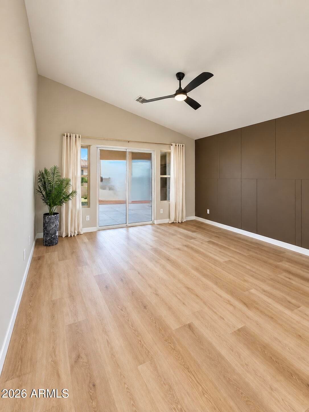 8930 W Custer Lane, Peoria, AZ 85381 — photo 8 of 20