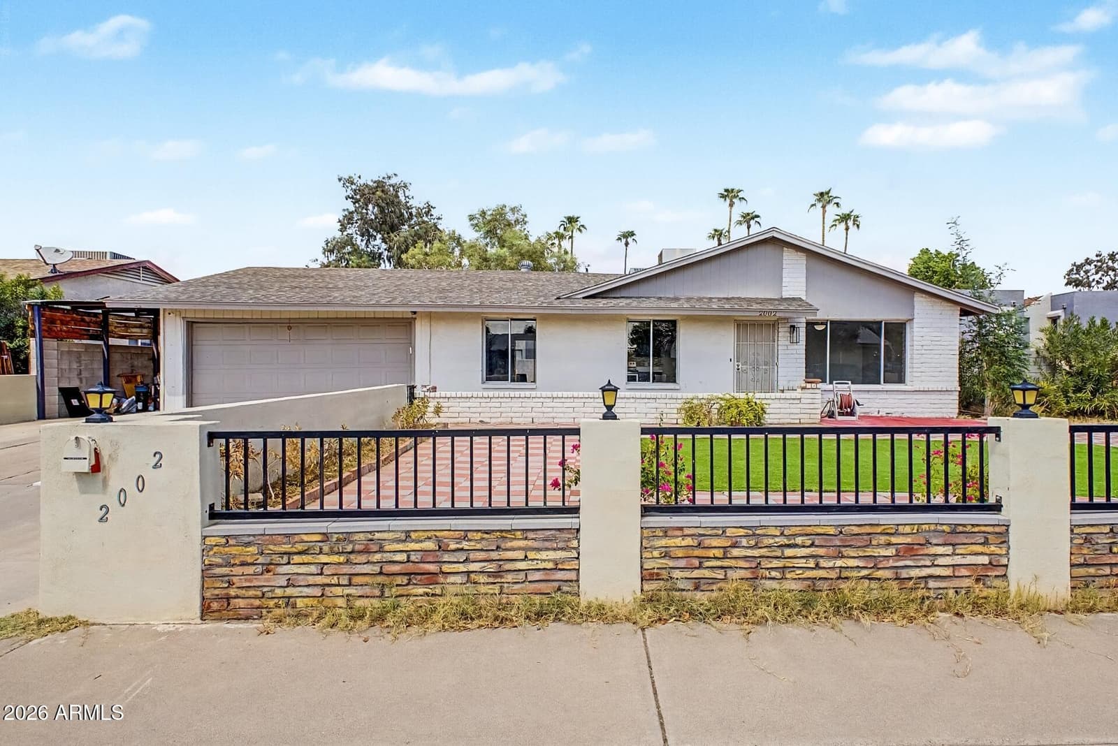 2002 W Bluefield Avenue, Phoenix, AZ 85023 — photo 1 of 24