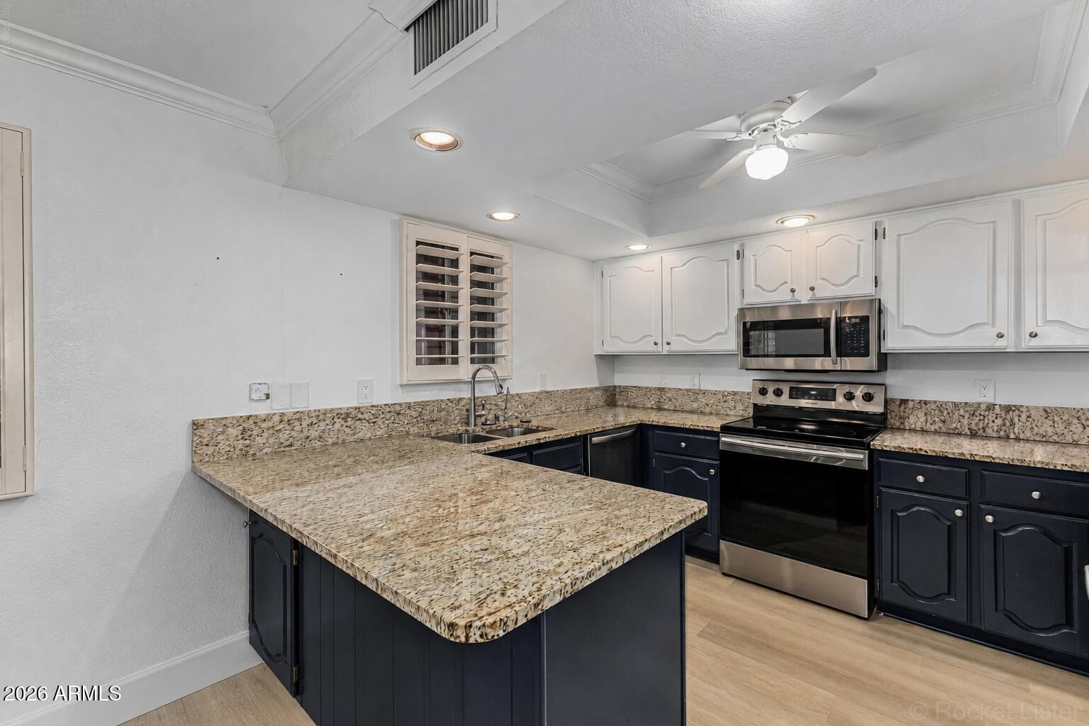 4303 E Cactus Road 126, Phoenix, AZ 85032 — photo 14 of 32