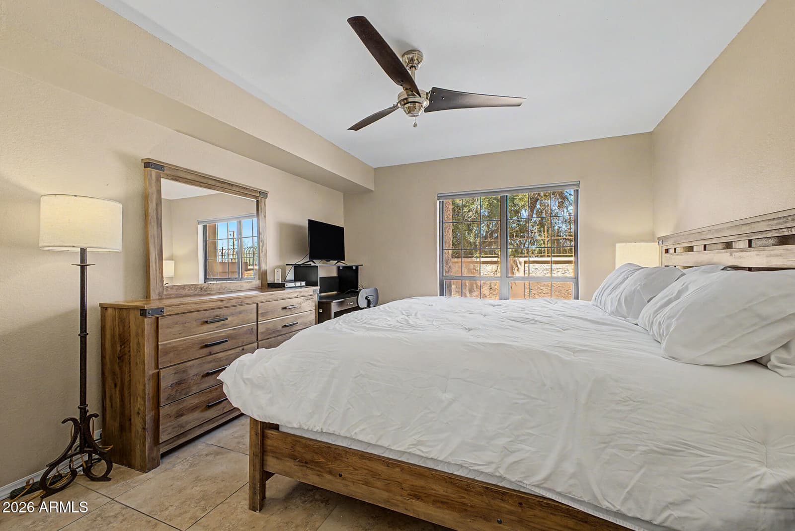 10410 N Cave Creek Road 1027, Phoenix, AZ 85020 — photo 13 of 37