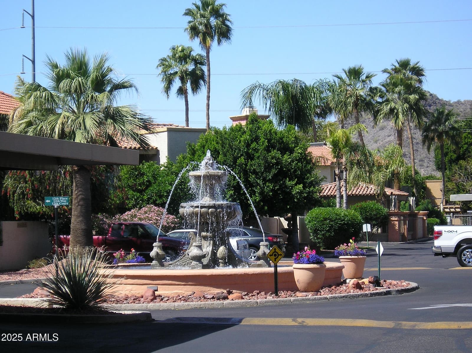 10410 N Cave Creek Road 1027, Phoenix, AZ 85020 — photo 28 of 37