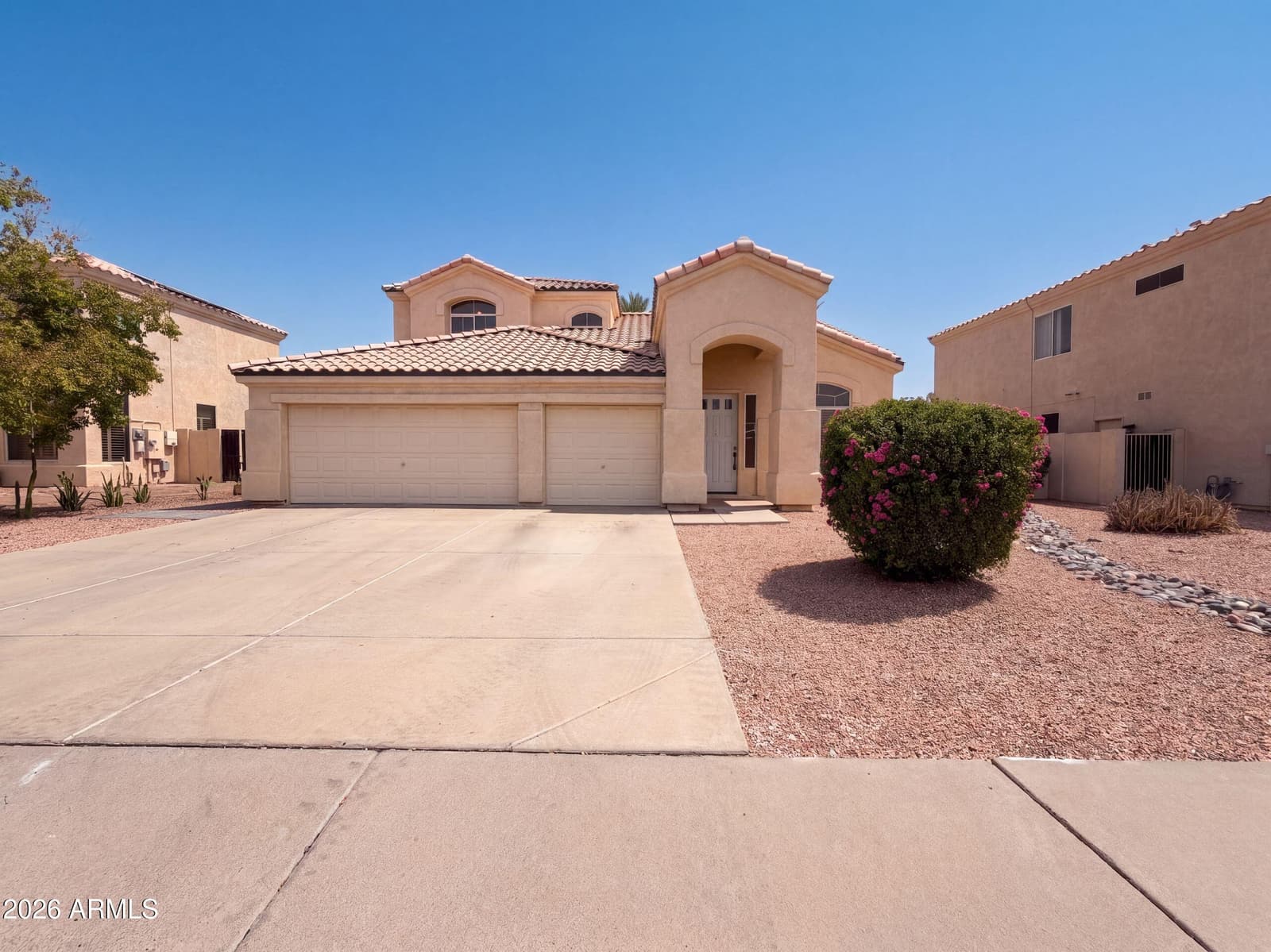 3003 N 111th Drive, Avondale, AZ 85392 — photo 1 of 34