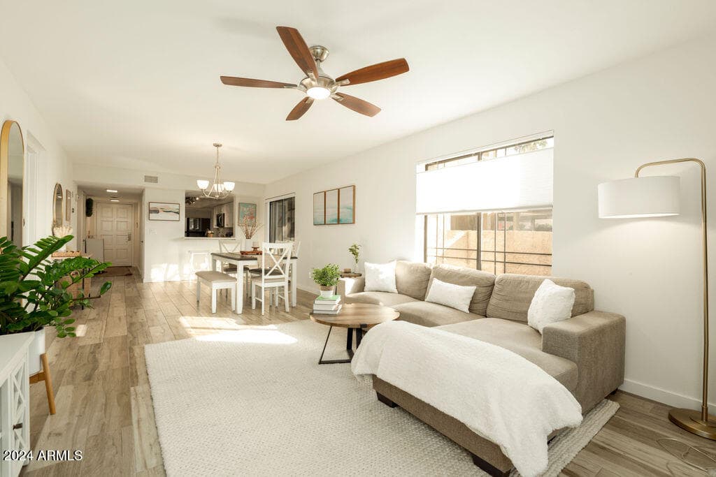 5122 N 31st Way 217, Phoenix, AZ 85016 — photo 4 of 27