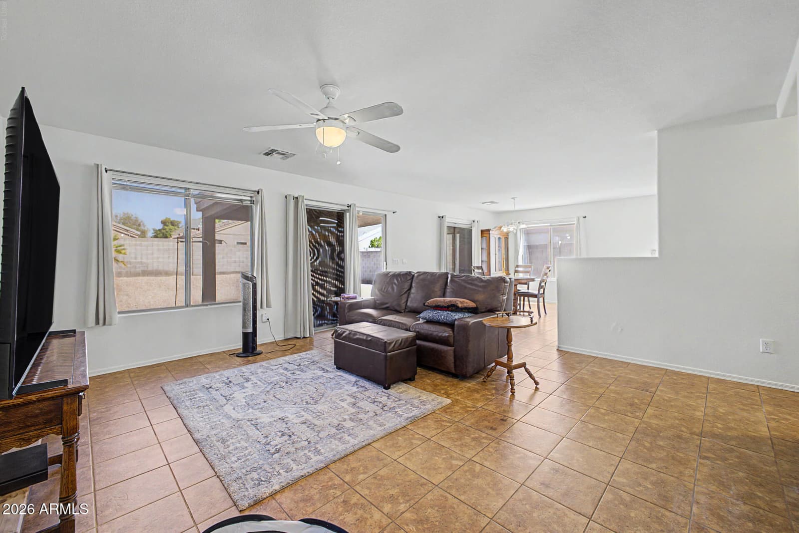 12818 W Hearn Road, El Mirage, AZ 85335 — photo 7 of 38