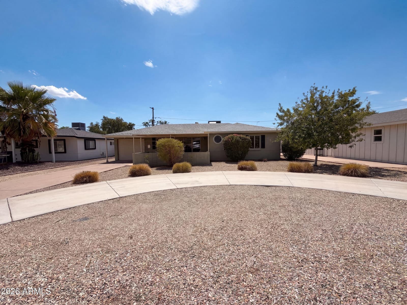 909 W Missouri Avenue, Phoenix, AZ 85013 — photo 1 of 28
