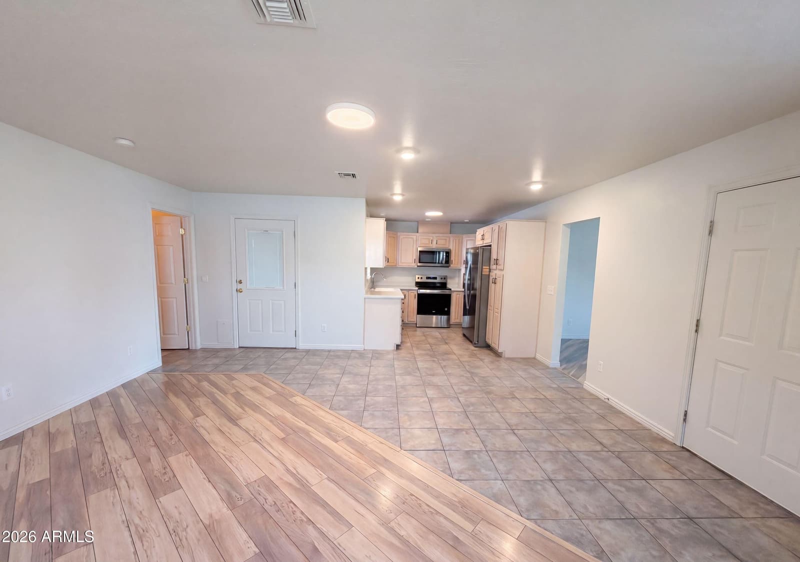 1738 W North Lane, Phoenix, AZ 85021 — photo 3 of 22