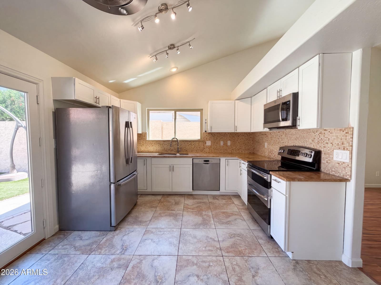 3906 E Amberwood Drive, Phoenix, AZ 85048 — photo 2 of 29
