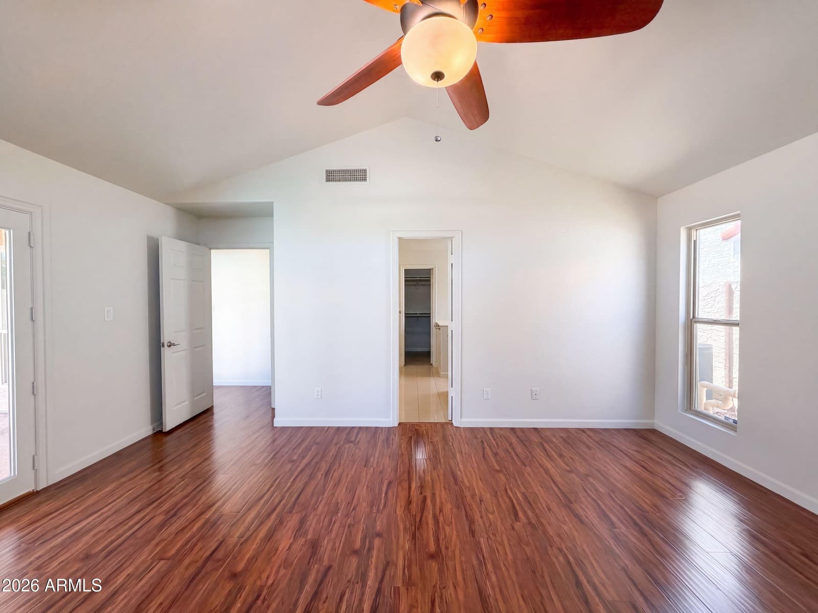 3906 E Amberwood Drive, Phoenix, AZ 85048 — photo 4 of 29