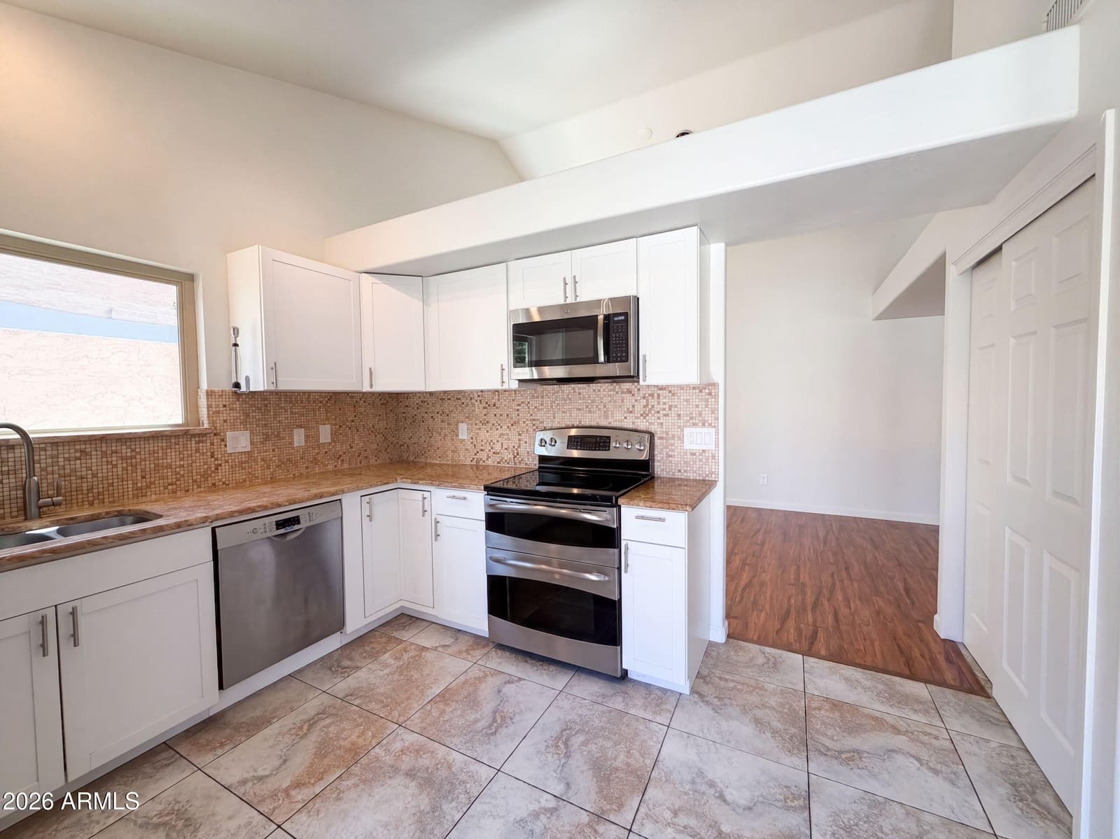 3906 E Amberwood Drive, Phoenix, AZ 85048 — photo 23 of 29