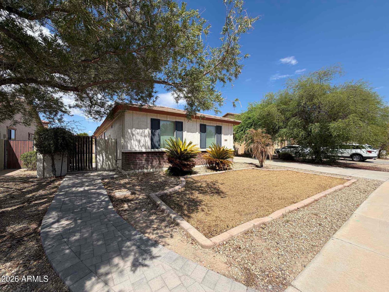 15640 W Westview Drive, Goodyear, AZ 85395 — photo 3 of 21