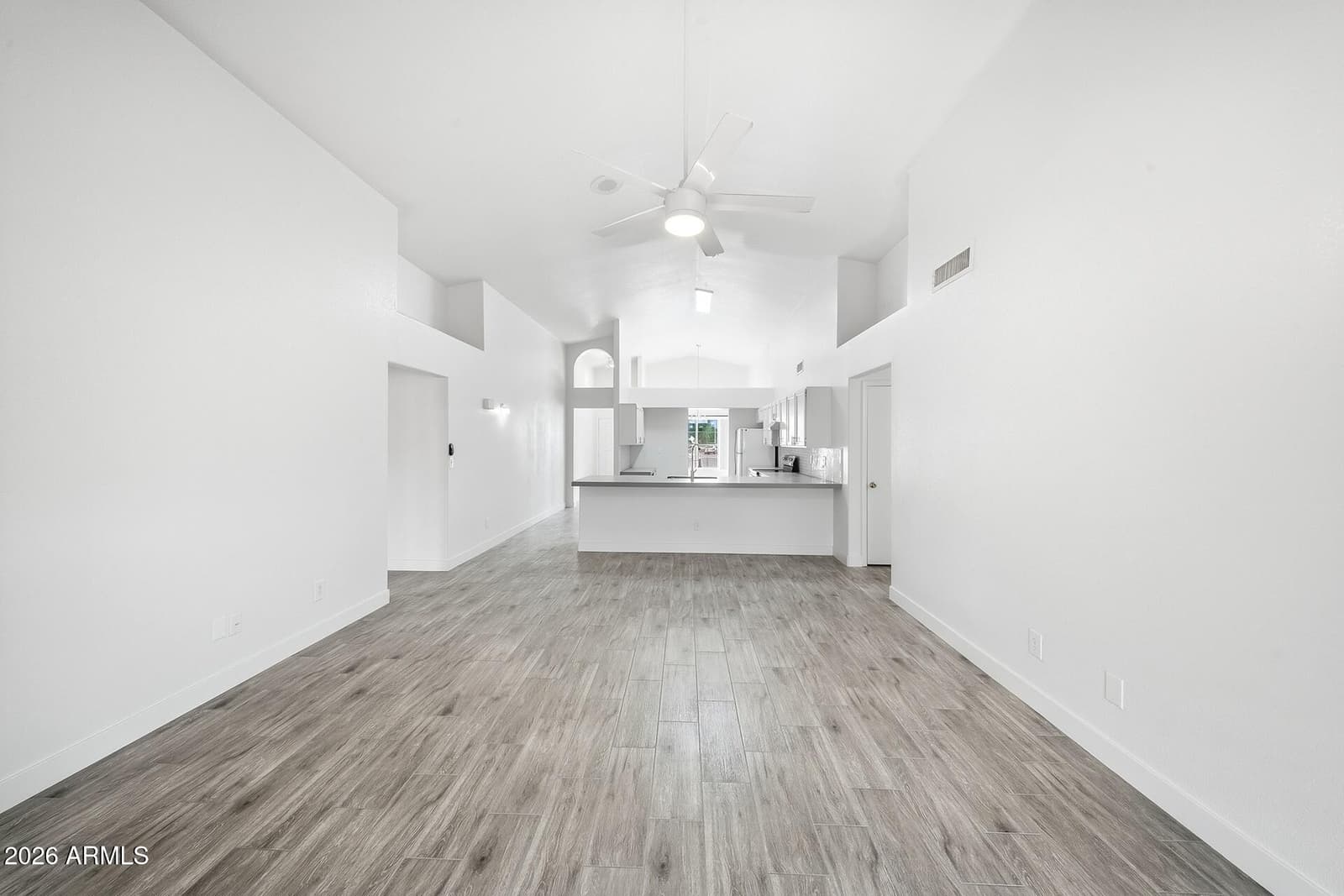 5440 N 80th Lane, Glendale, AZ 85303 — photo 7 of 21