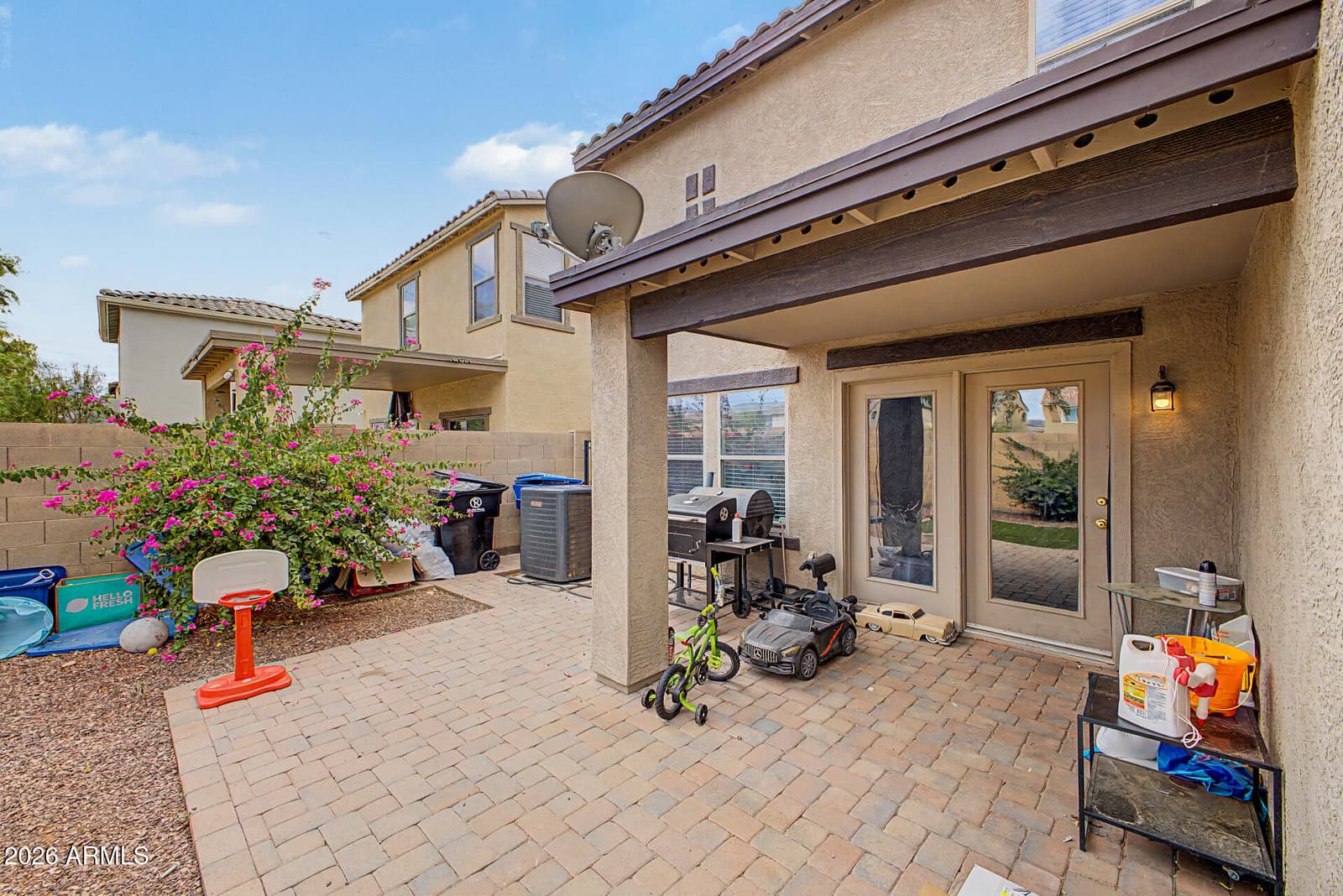 701 N 111th Drive, Avondale, AZ 85323 — photo 2 of 28
