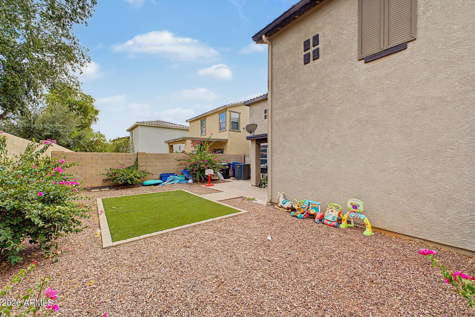701 N 111th Drive, Avondale, AZ 85323 — photo 3 of 28