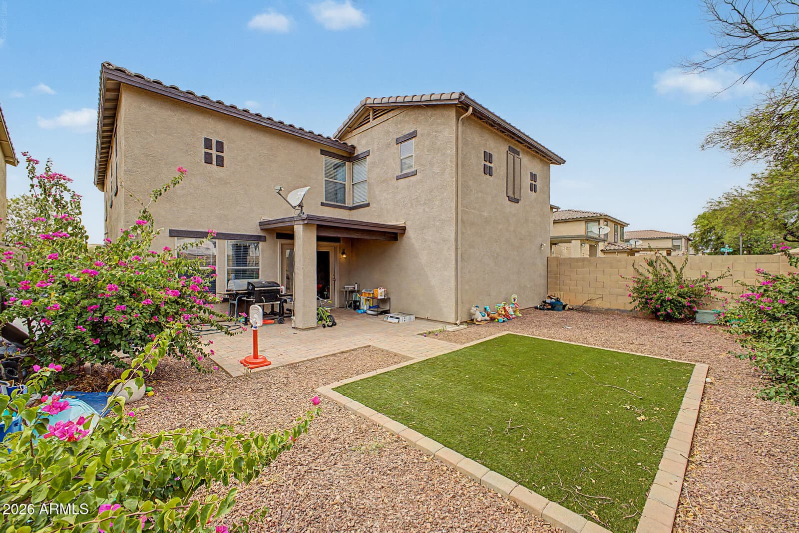 701 N 111th Drive, Avondale, AZ 85323 — photo 4 of 28