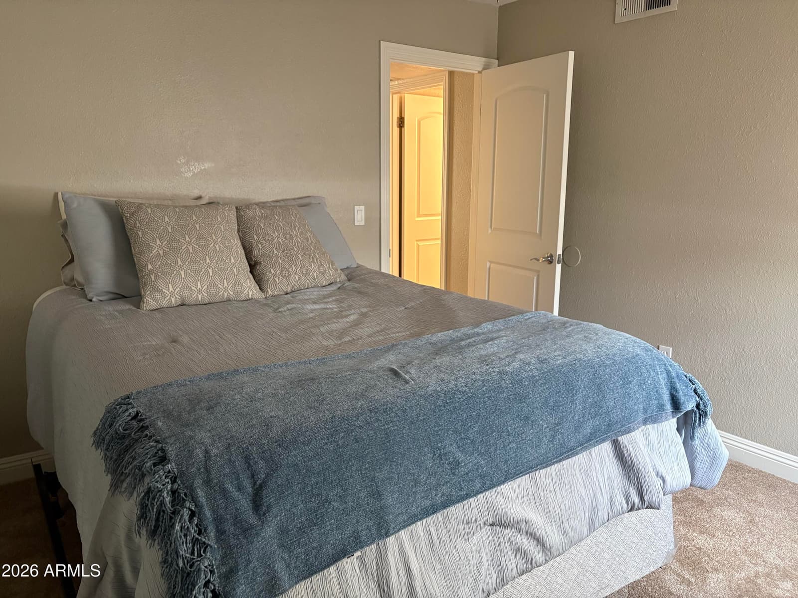 461 W Holmes Avenue 211, Mesa, AZ 85210 — photo 8 of 19
