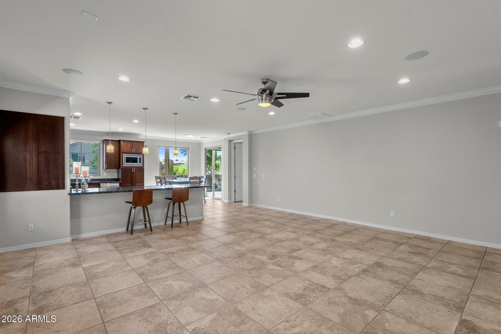 1229 E Shangri La Road, Phoenix, AZ 85020 — photo 8 of 58