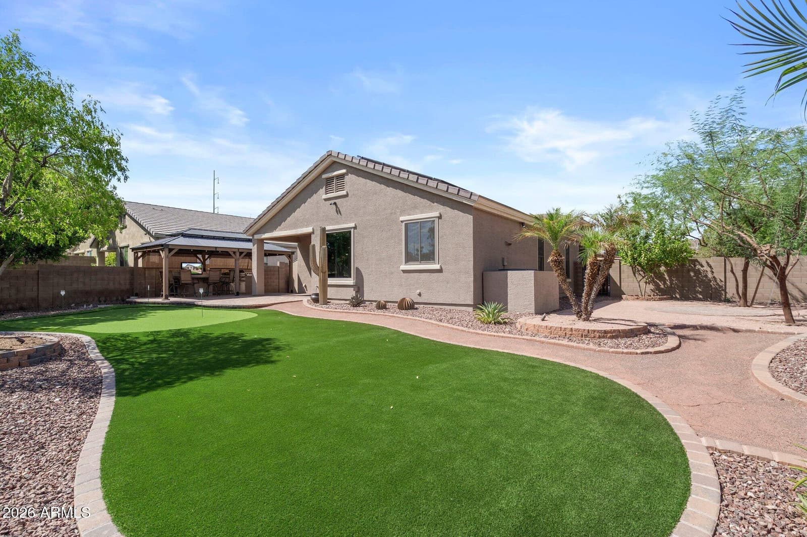 1229 E Shangri La Road, Phoenix, AZ 85020 — photo 40 of 58