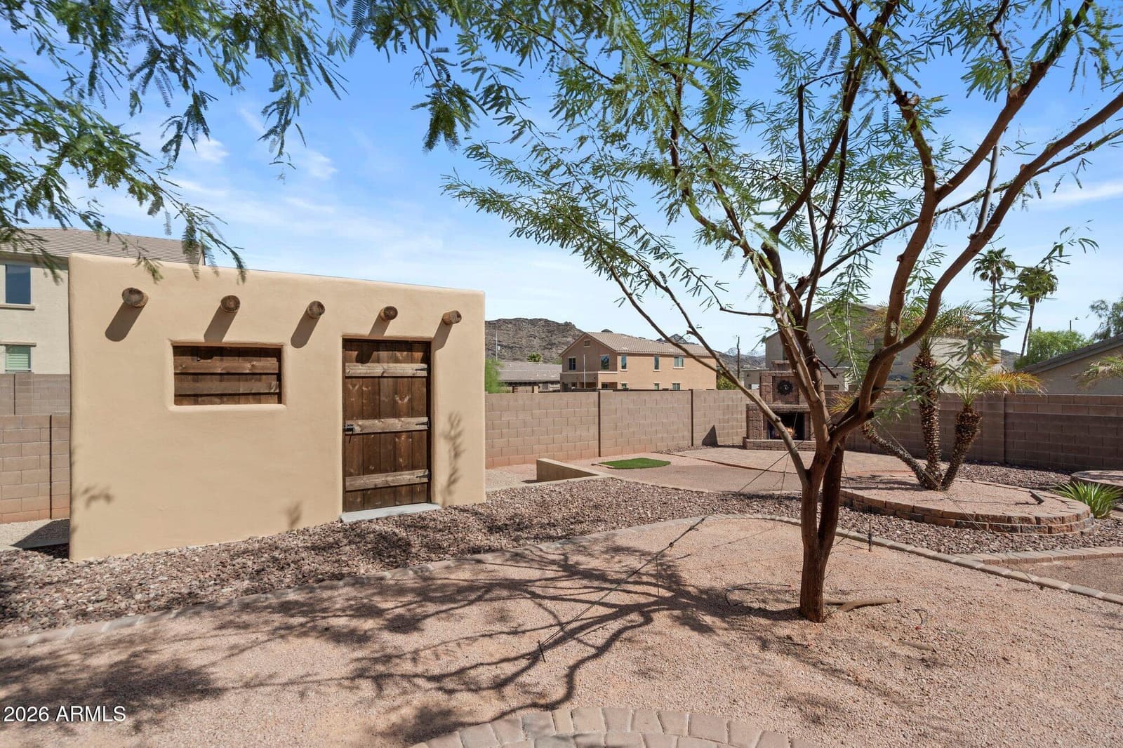 1229 E Shangri La Road, Phoenix, AZ 85020 — photo 41 of 58
