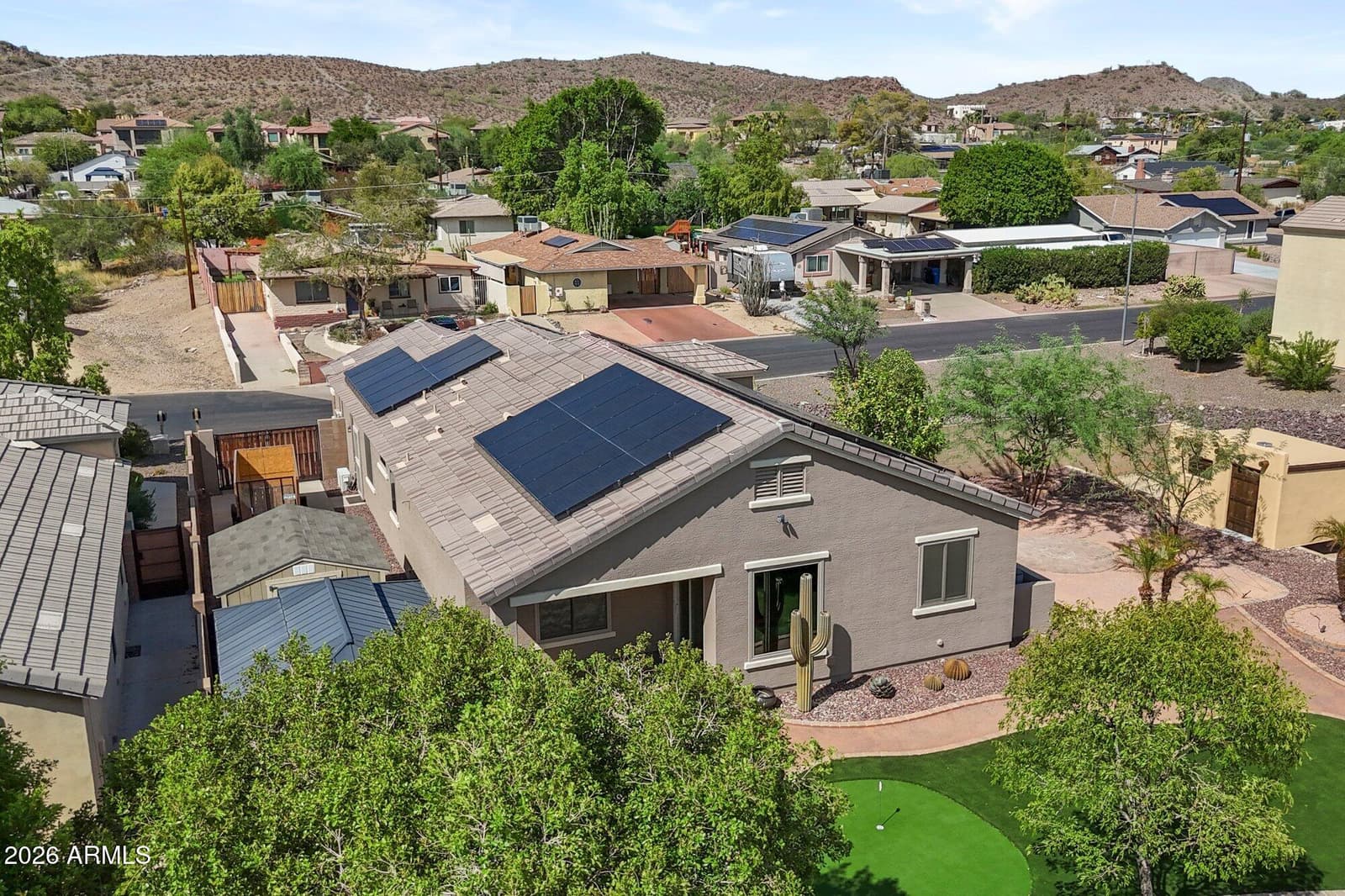 1229 E Shangri La Road, Phoenix, AZ 85020 — photo 45 of 58