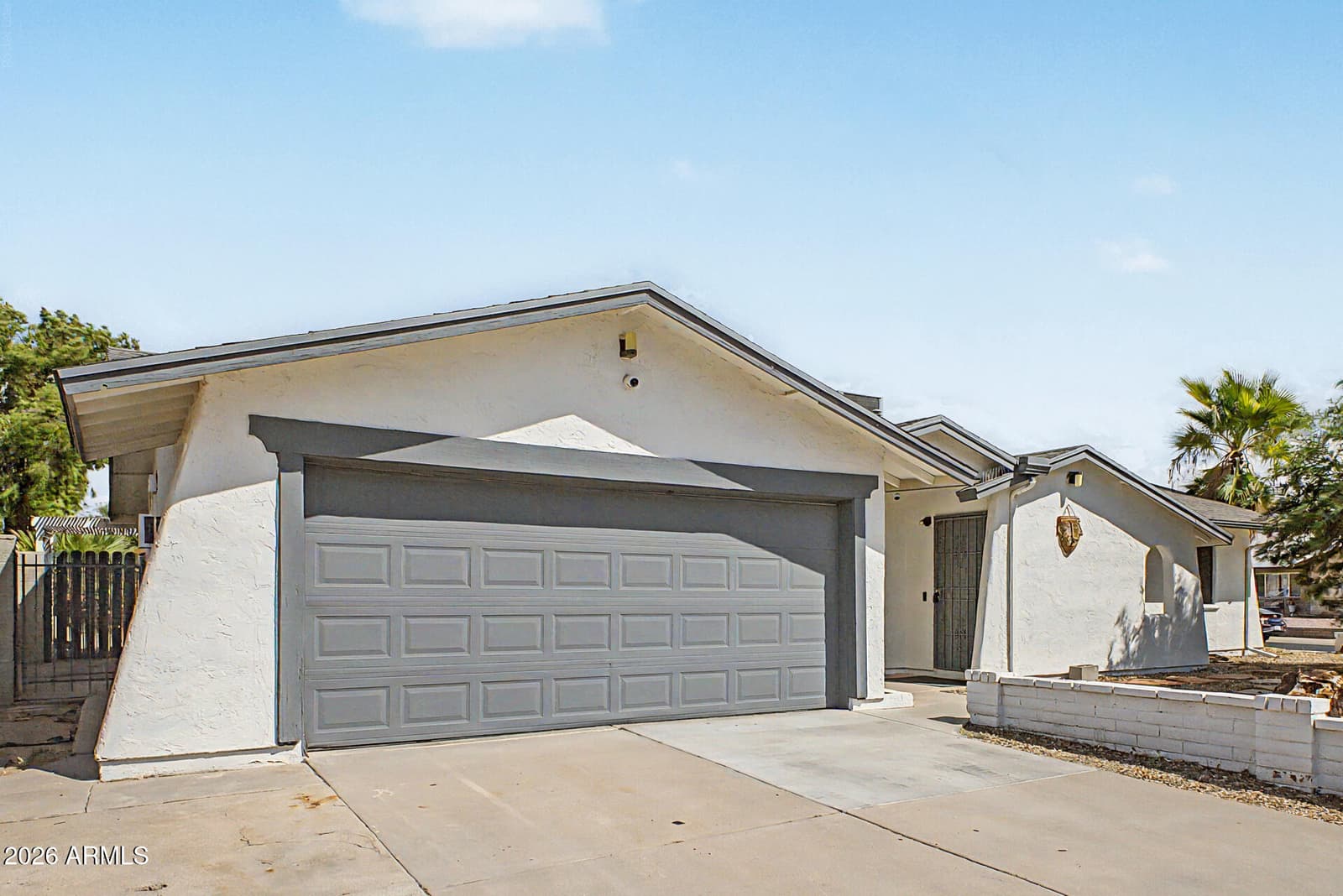 15243 N 52nd Drive, Glendale, AZ 85306 — photo 4 of 35