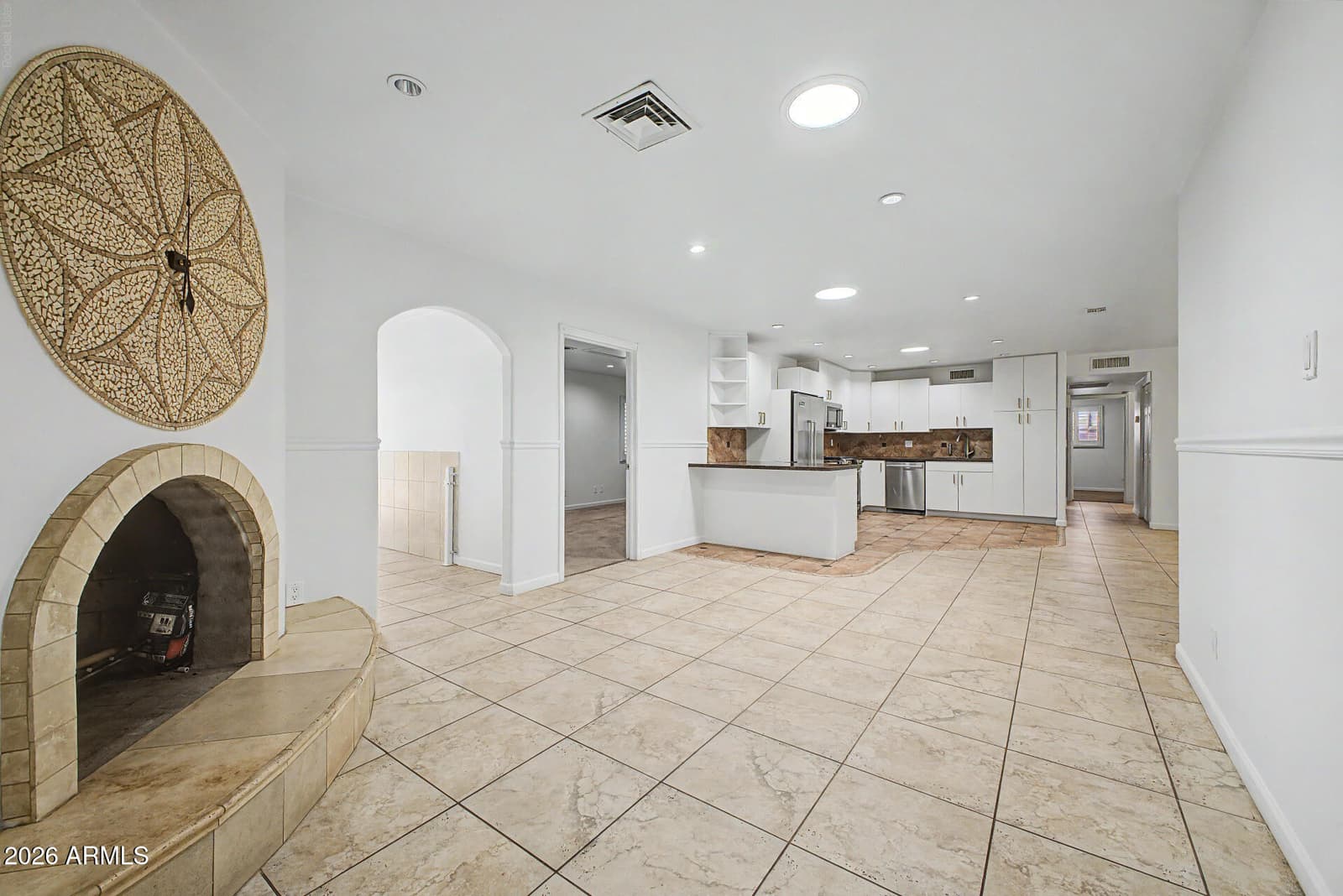 15243 N 52nd Drive, Glendale, AZ 85306 — photo 12 of 35