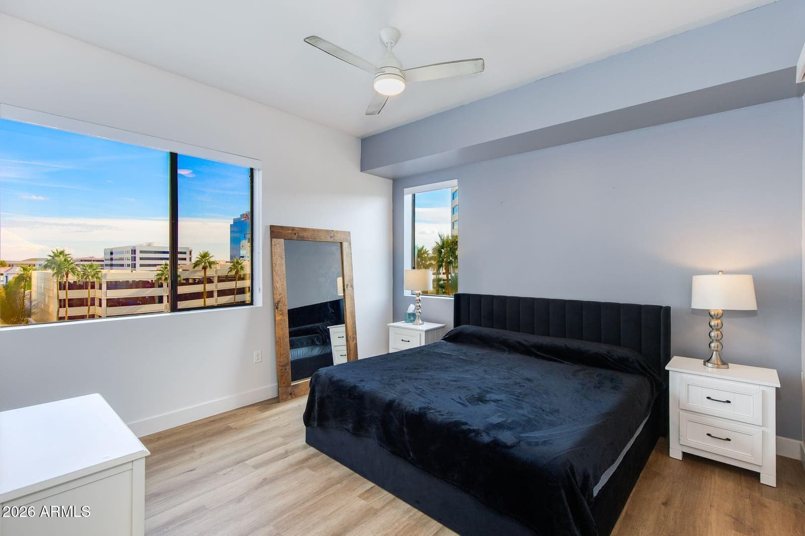 3131 N Central Avenue 5002, Phoenix, AZ 85012 — photo 7 of 22