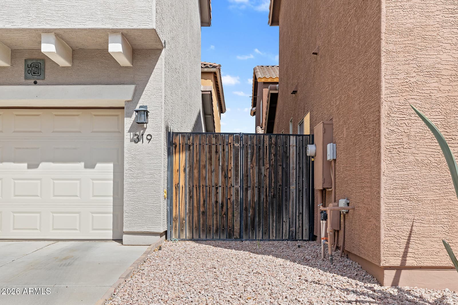 319 S Travis, Mesa, AZ 85208 — photo 5 of 46