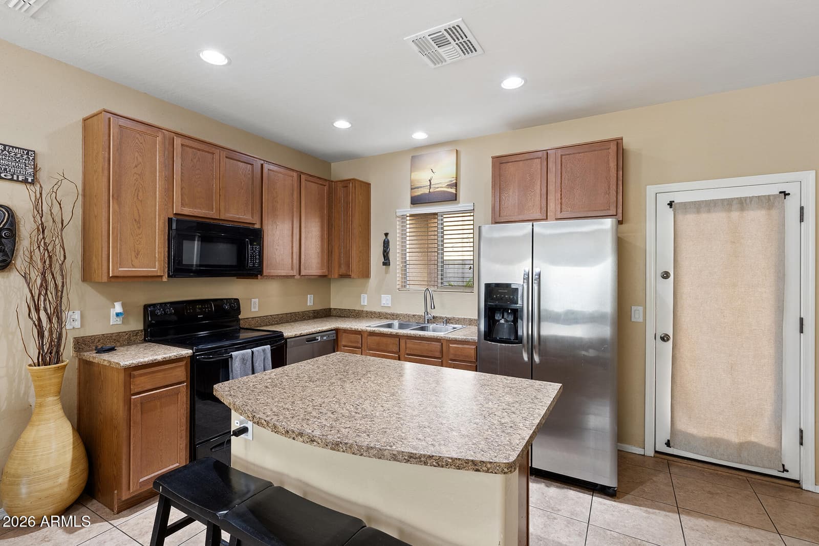 319 S Travis, Mesa, AZ 85208 — photo 12 of 46