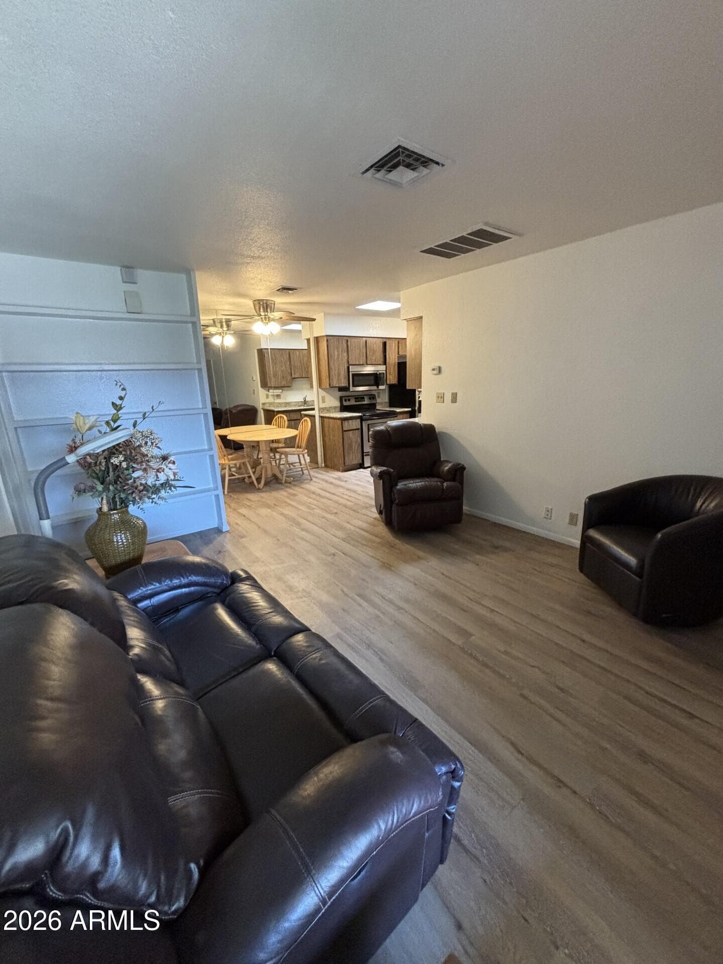 8131 N 107th Avenue 91, Peoria, AZ 85345 — photo 21 of 33