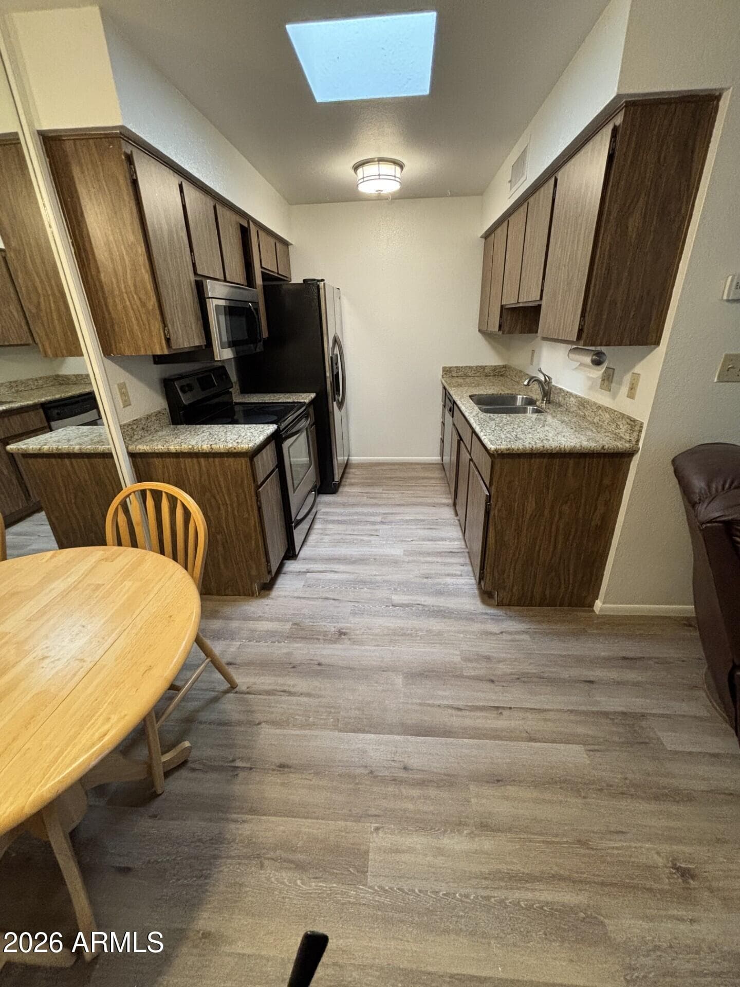 8131 N 107th Avenue 91, Peoria, AZ 85345 — photo 6 of 33