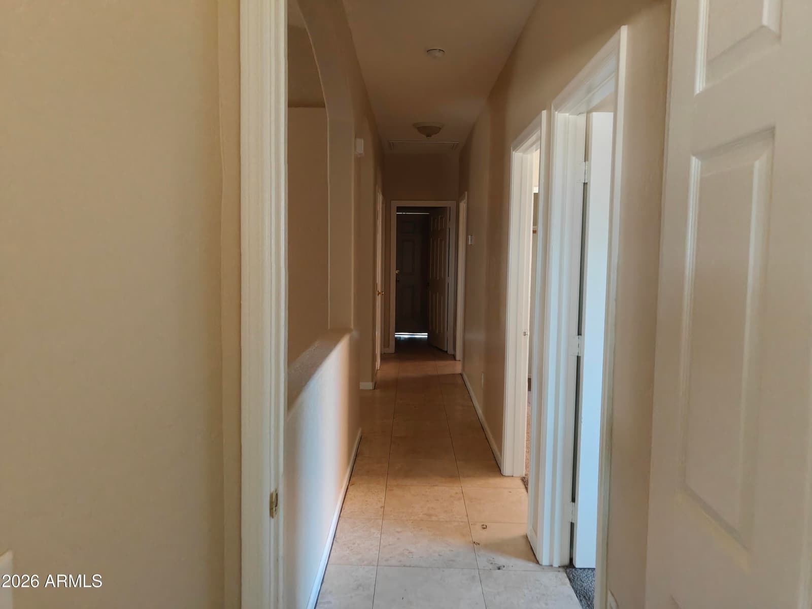 932 W Carter Road, Phoenix, AZ 85041 — photo 10 of 33