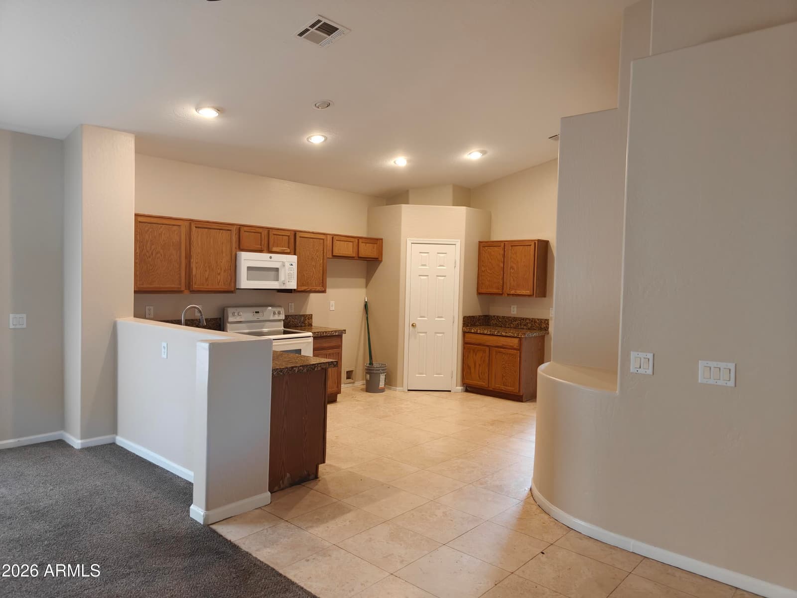 932 W Carter Road, Phoenix, AZ 85041 — photo 25 of 33