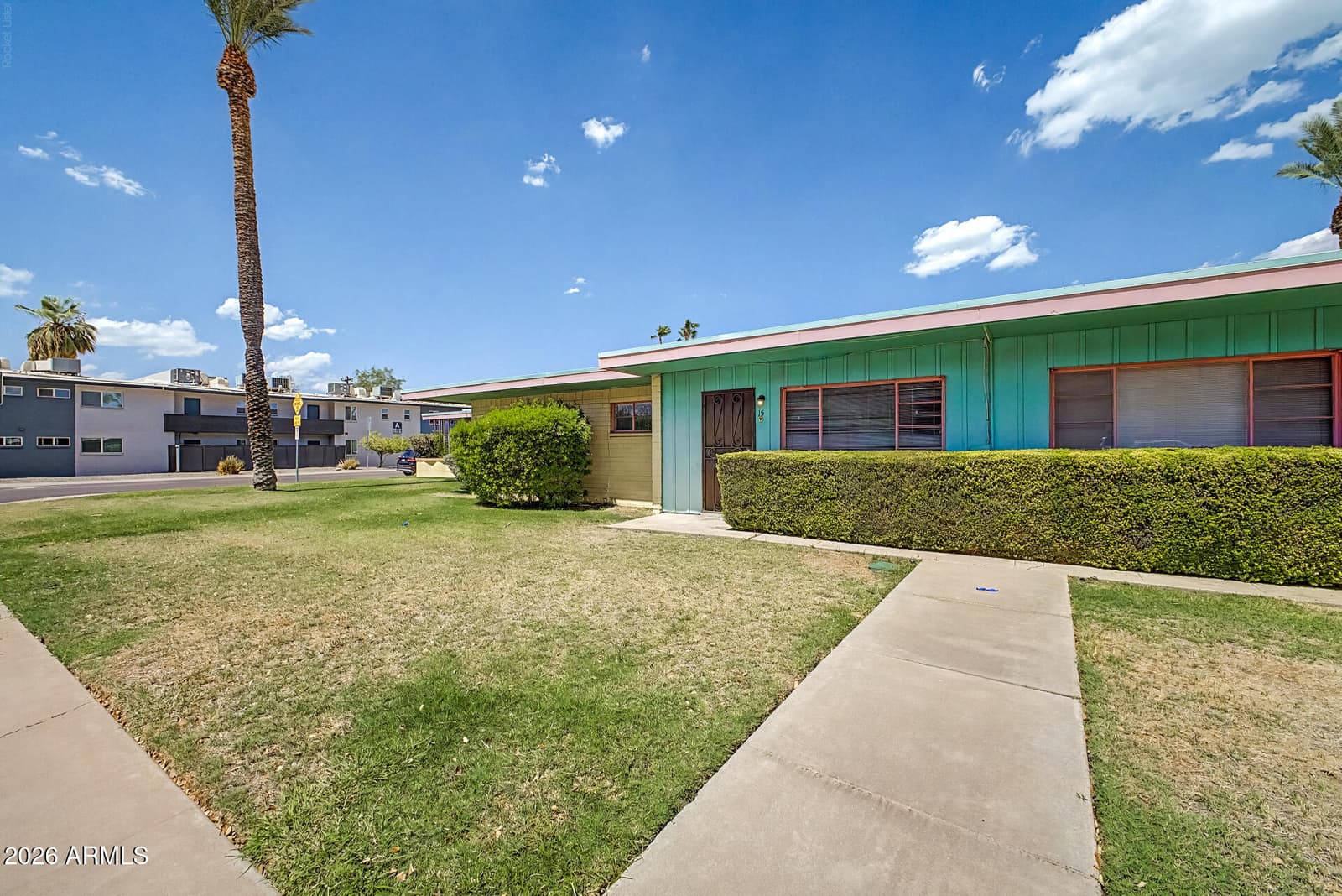 450 W Earll Drive 15, Phoenix, AZ 85013 — photo 4 of 29