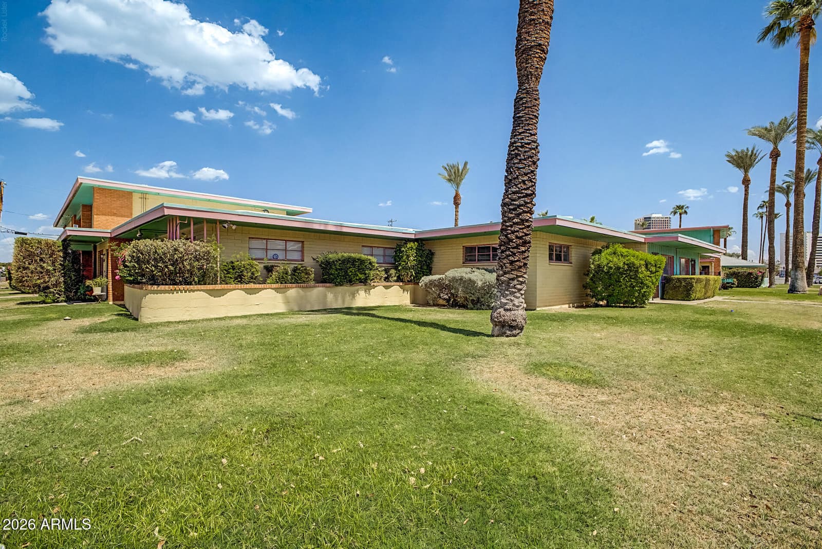 450 W Earll Drive 15, Phoenix, AZ 85013 — photo 5 of 29