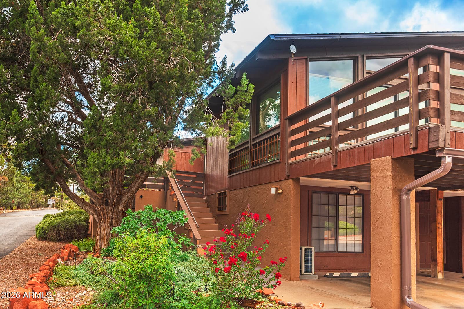 10 Calle Del Medio, Sedona, AZ 86336 — photo 1 of 43