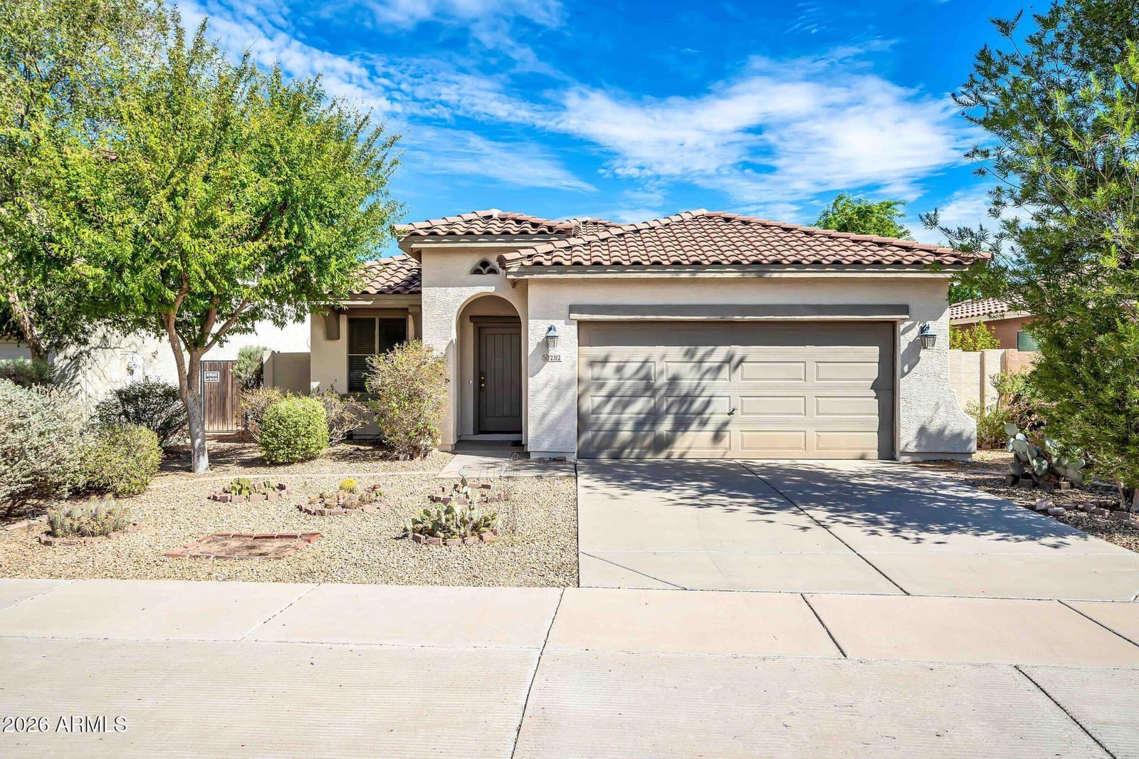 2312 W Alta Vista Road, Phoenix, AZ 85041 — photo 1 of 36