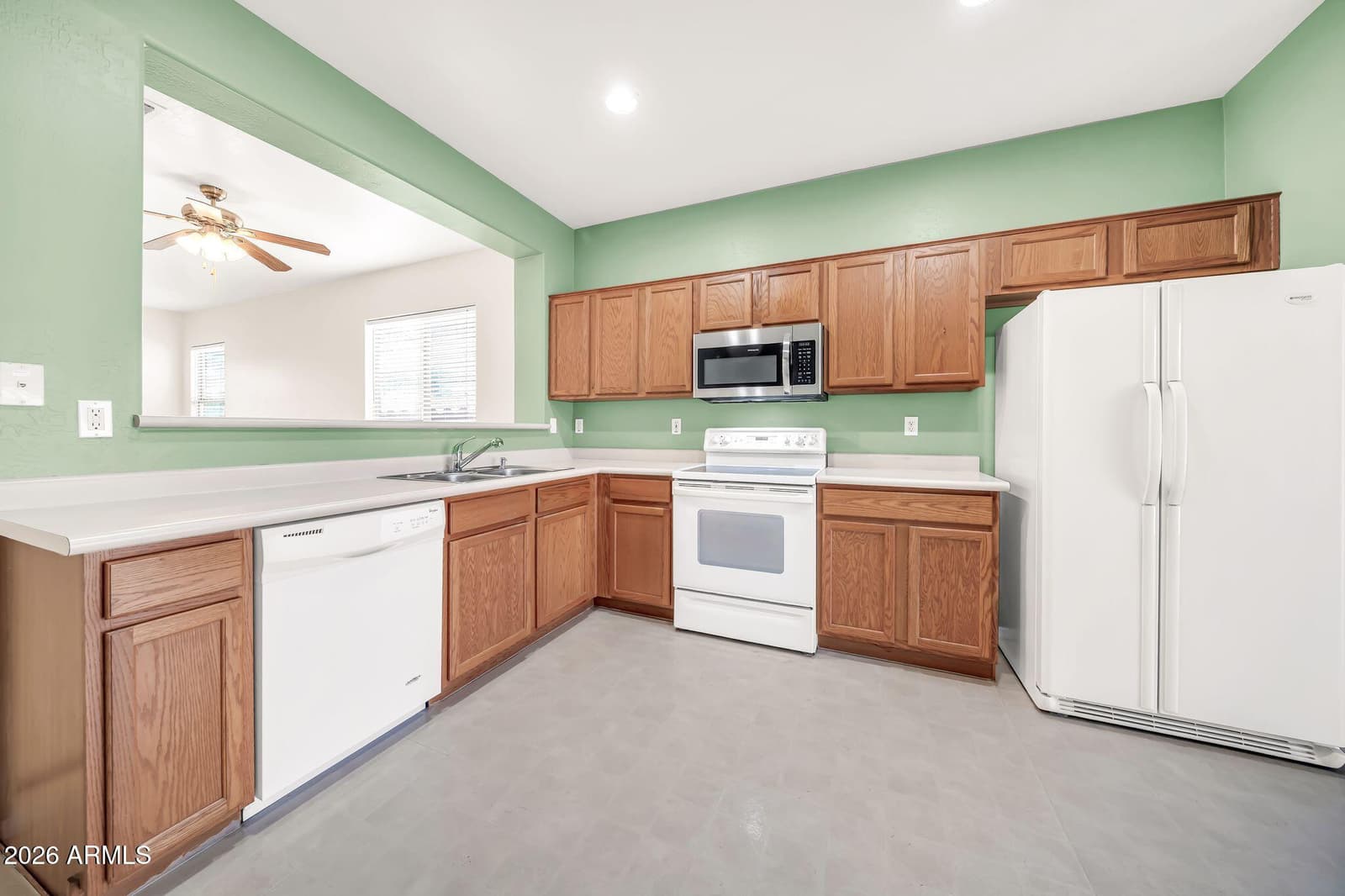 2312 W Alta Vista Road, Phoenix, AZ 85041 — photo 13 of 36
