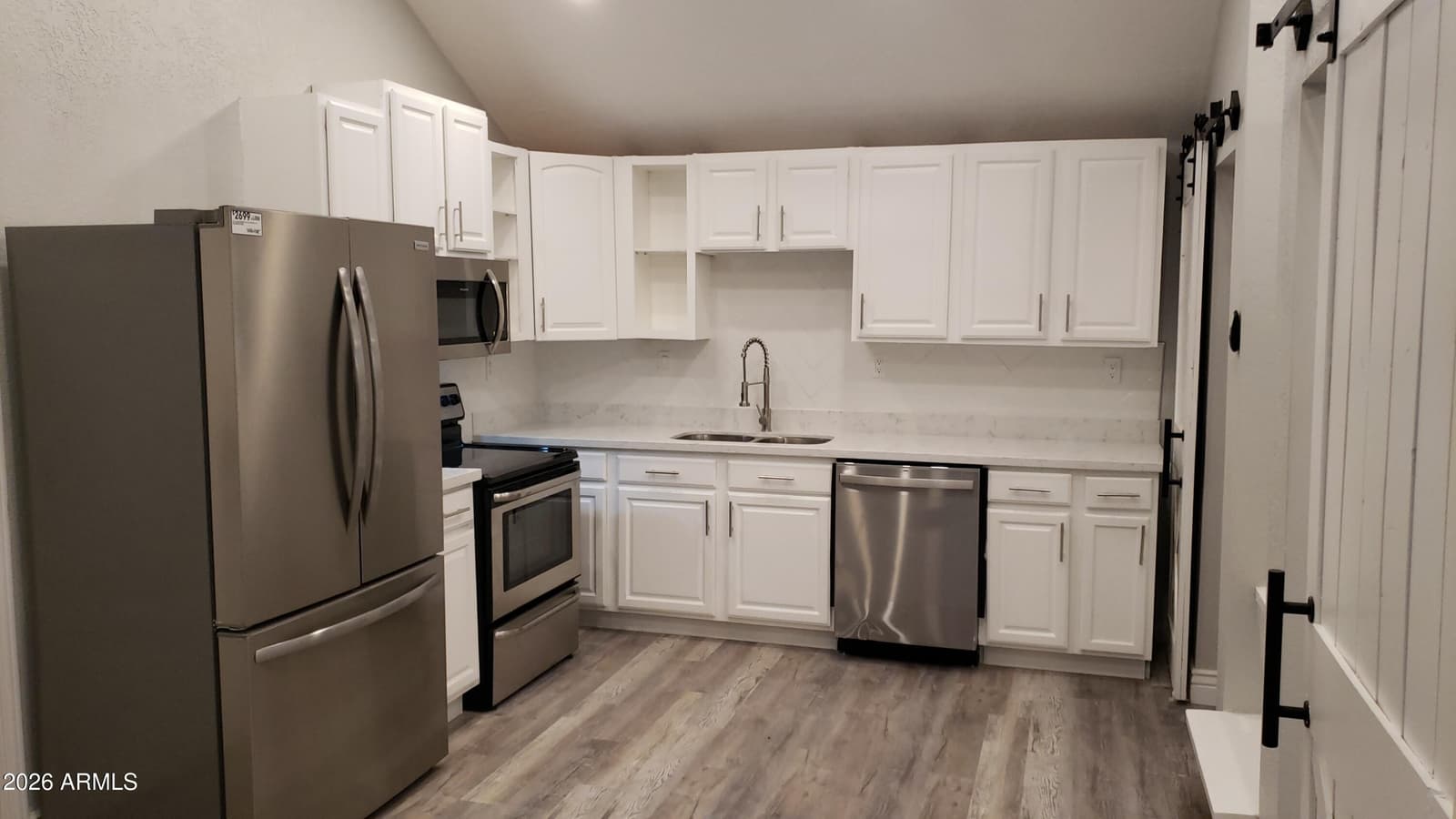 130 E 2nd Avenue, Mesa, AZ 85210 — photo 2 of 65