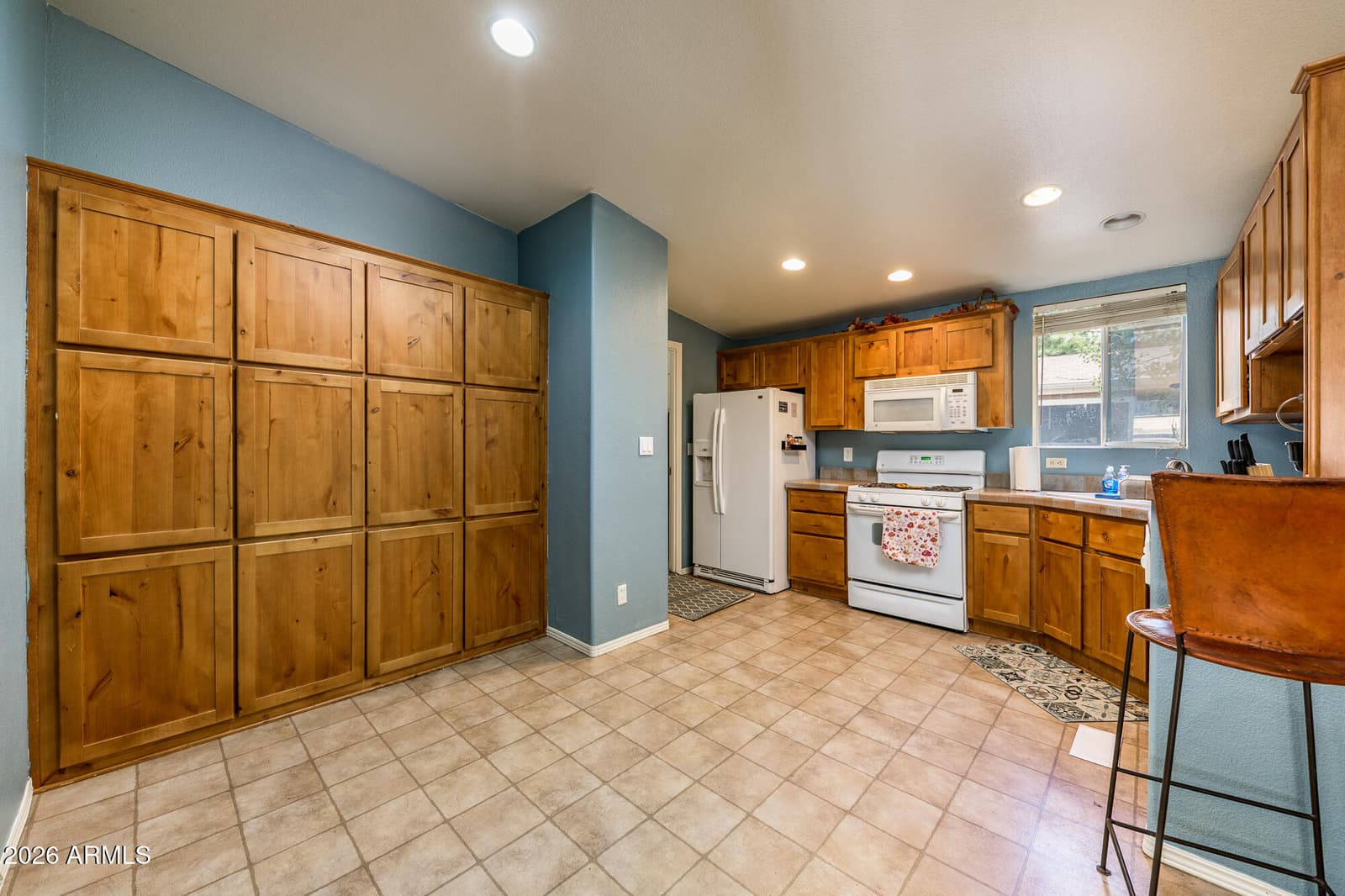 2461 W Coronado Avenue, Flagstaff, AZ 86001 — photo 14 of 33