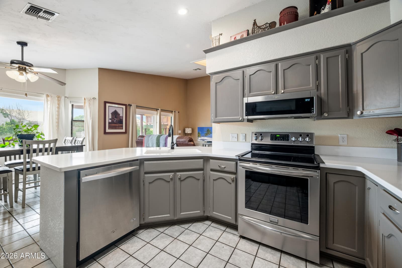 1152 Exeter Drive, Sierra Vista, AZ 85635 — photo 14 of 57