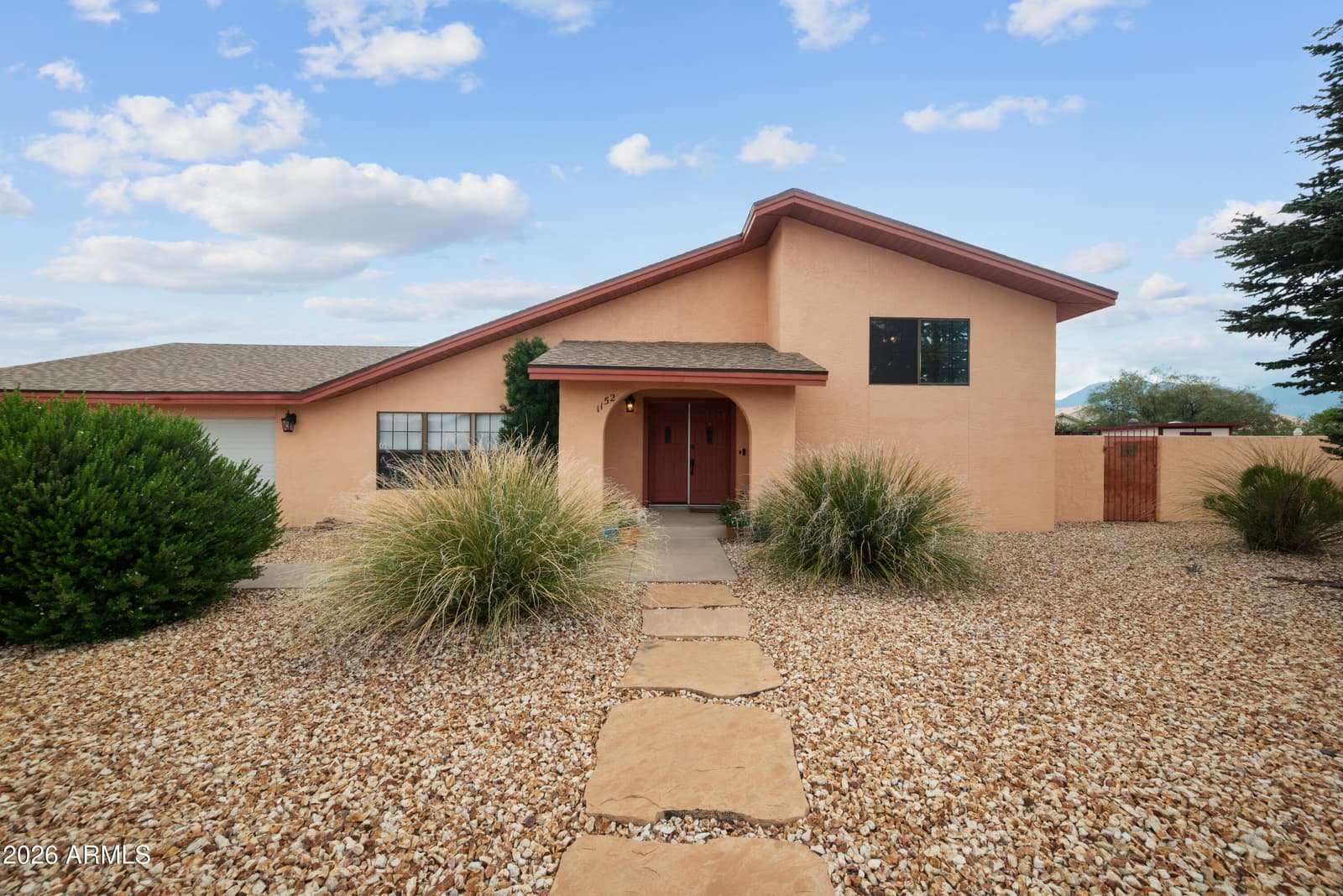 1152 Exeter Drive, Sierra Vista, AZ 85635 — photo 6 of 57