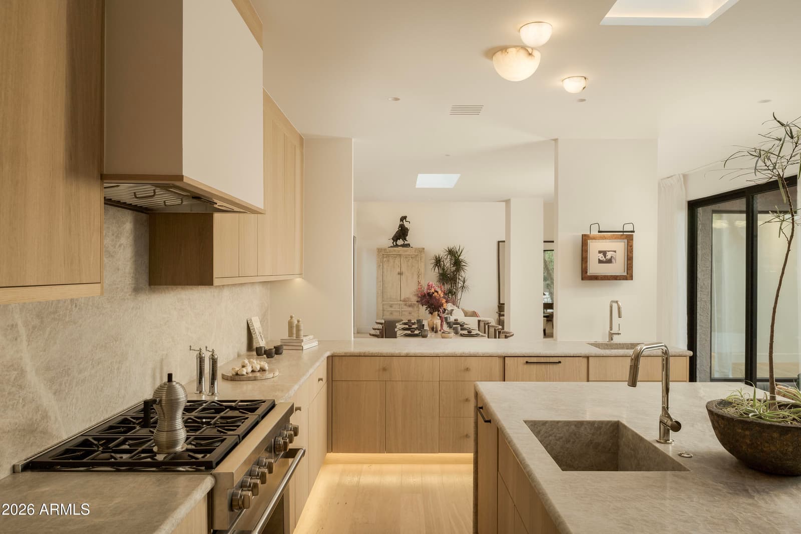 5970 N Echo Canyon Drive, Phoenix, AZ 85018 — photo 11 of 29