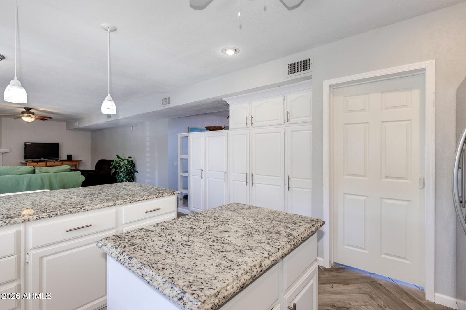 1231 E Grandview Street, Mesa, AZ 85203 — photo 11 of 39
