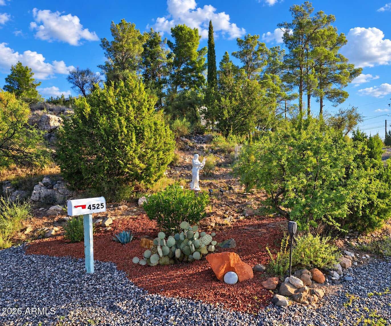 4525 N Drifting Sands Road, Rimrock, AZ 86335 — photo 2 of 47