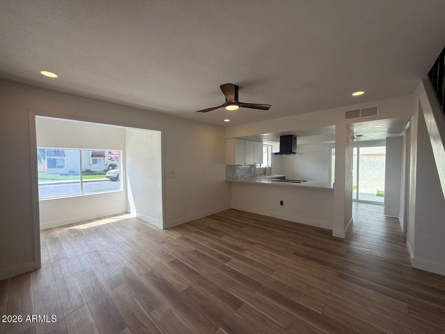 2832 E Waltann Lane 1, Phoenix, AZ 85032 — photo 7 of 33